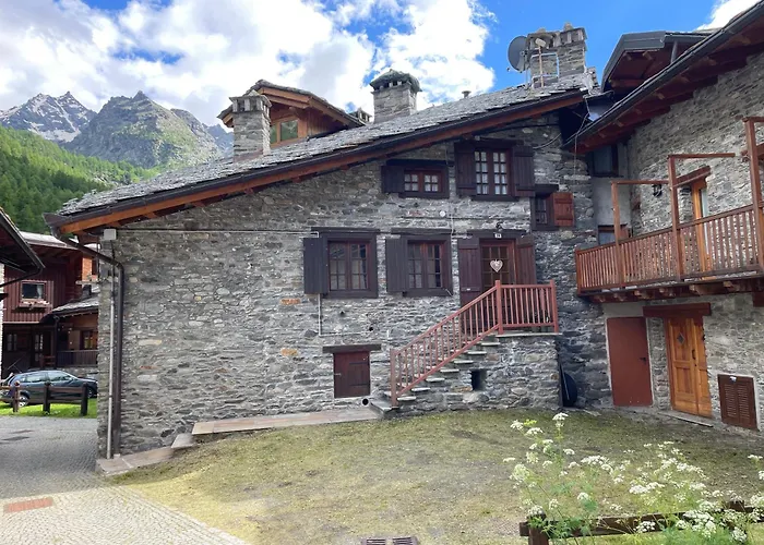 Le Village De Bruil